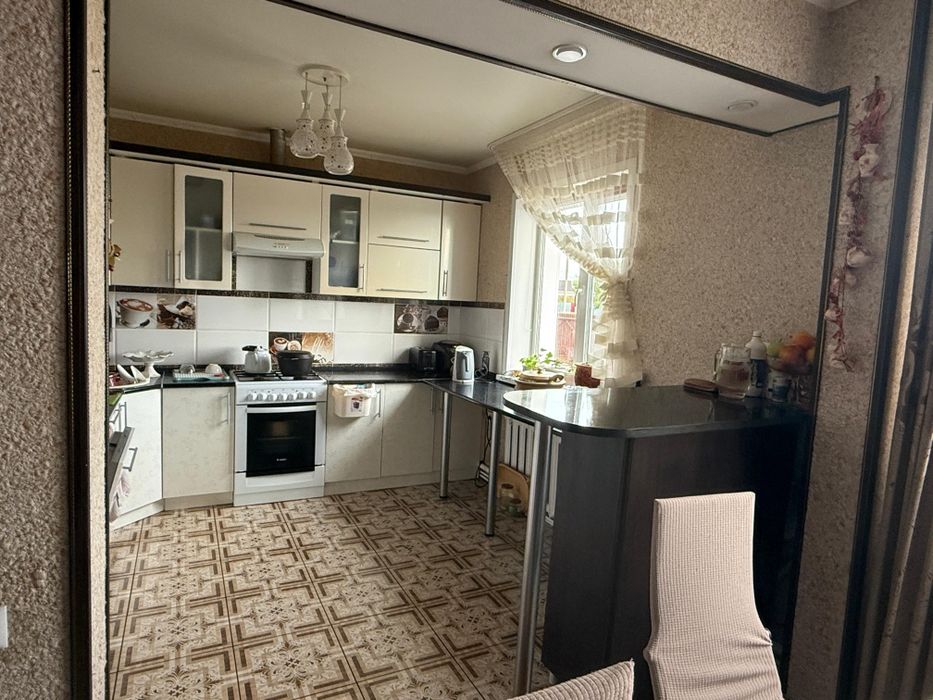 Продам дом 2017г ,пл 200 КВ, двухэтажный цена 85млн тнг