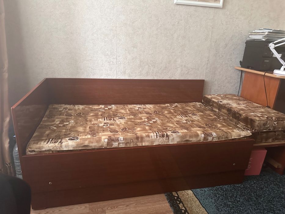 Тахта подростковая