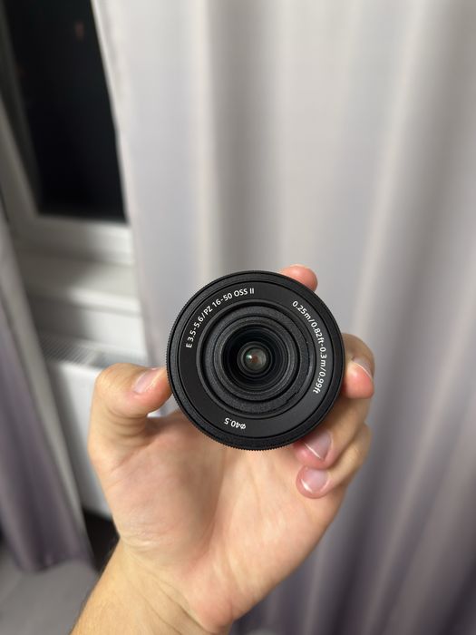 Sony E 16-50 3.5-5.6 PZ OSS II (doua generație)