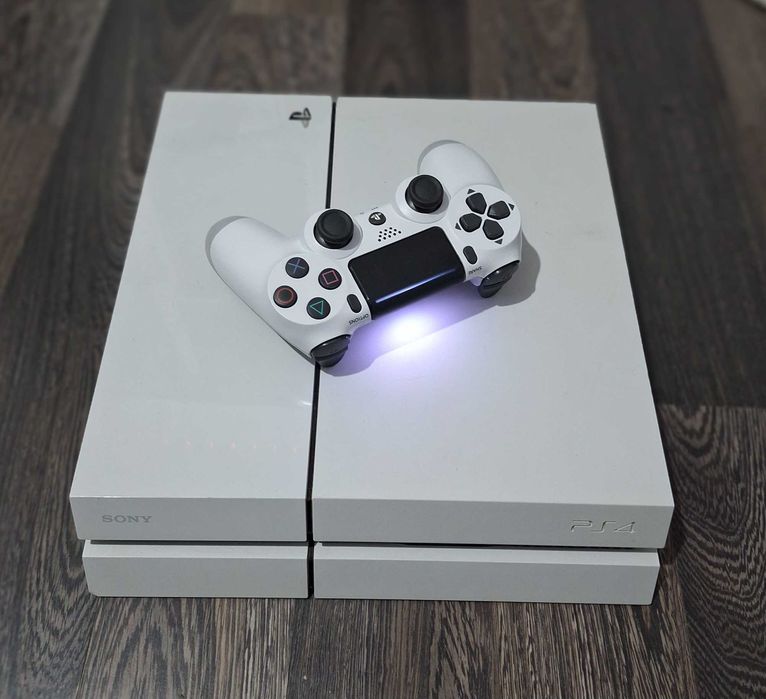 Playstation 4 Alb Impecabil
