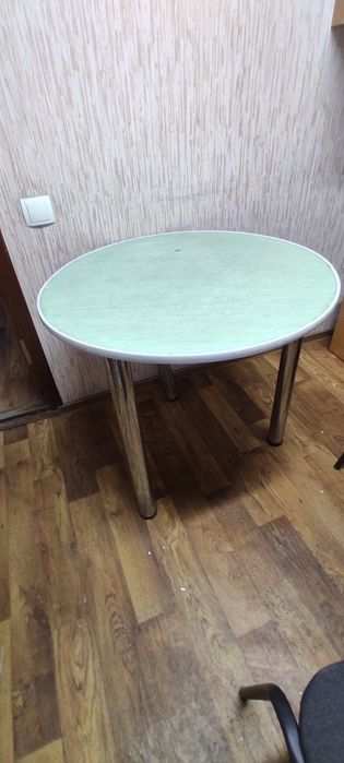 Продам офисную мебель