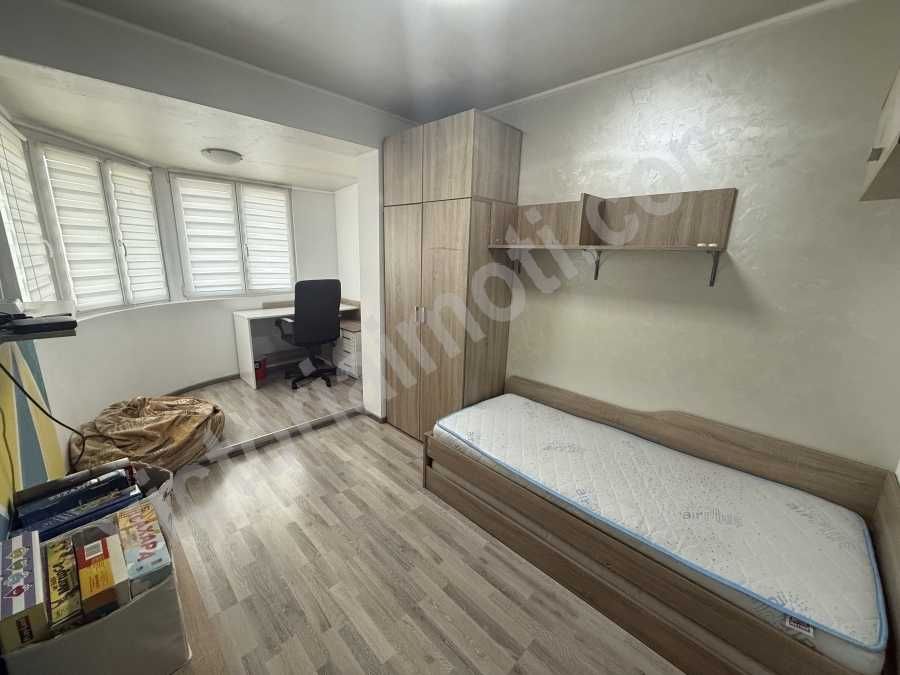 Продава се Тристаен апартамент в Велико Търново, Център - 85 кв.м за 1248 €/кв.м - Снимка #7