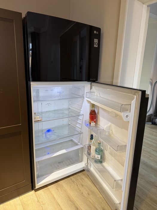 Холодильник Samsung