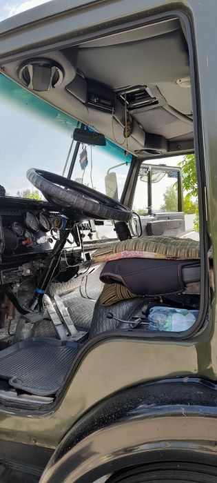 Продаётся Камаз 53213 бортовой.. в отличном состояние
