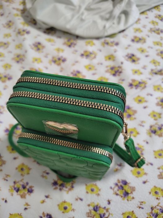 Продавам малка чантичка