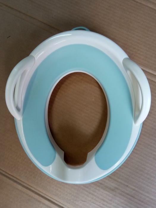 Colăcel wc.copii portabil nou.