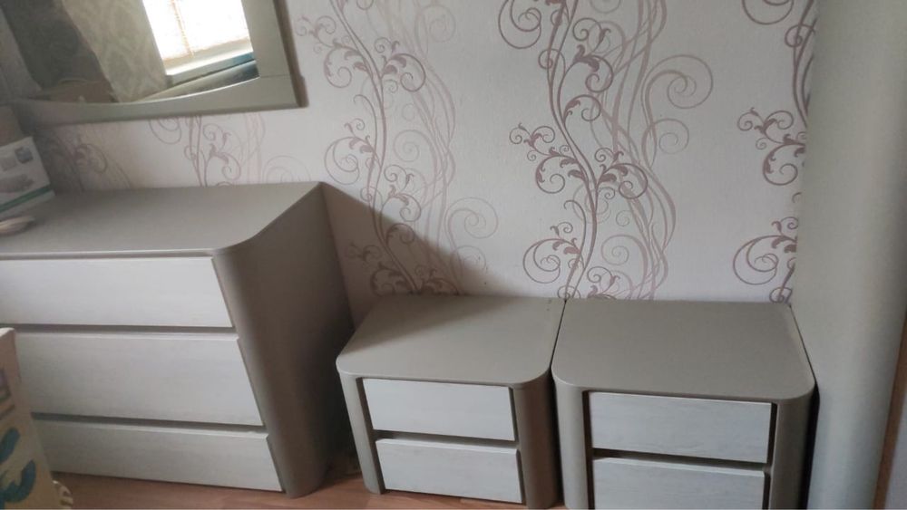 Продается спальный гарнитур