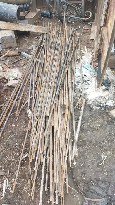 Куплю б у арматуру угольники