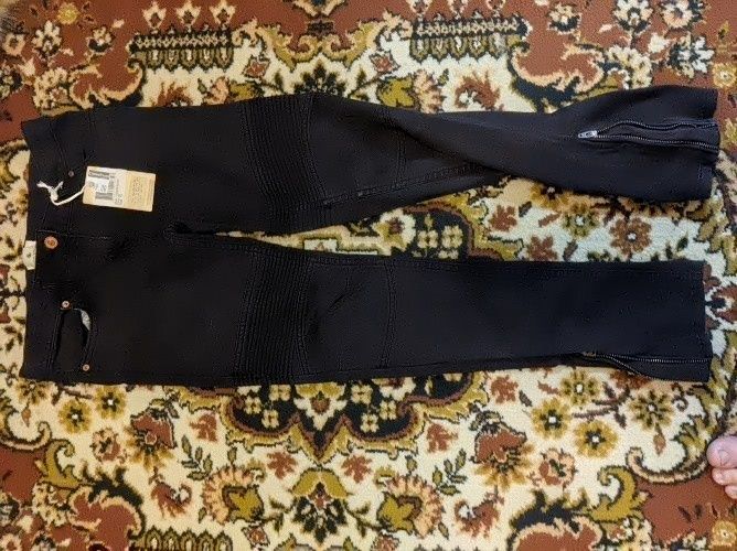 Продаю детские вещи.