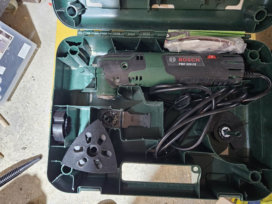 Unealta mjltifunctionala