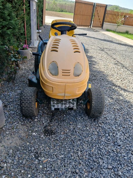 Tractoras gazon yard man 15 cp