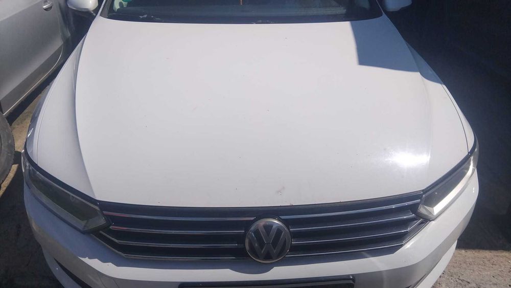 Capota Volkswagen Passat B8 an 2015