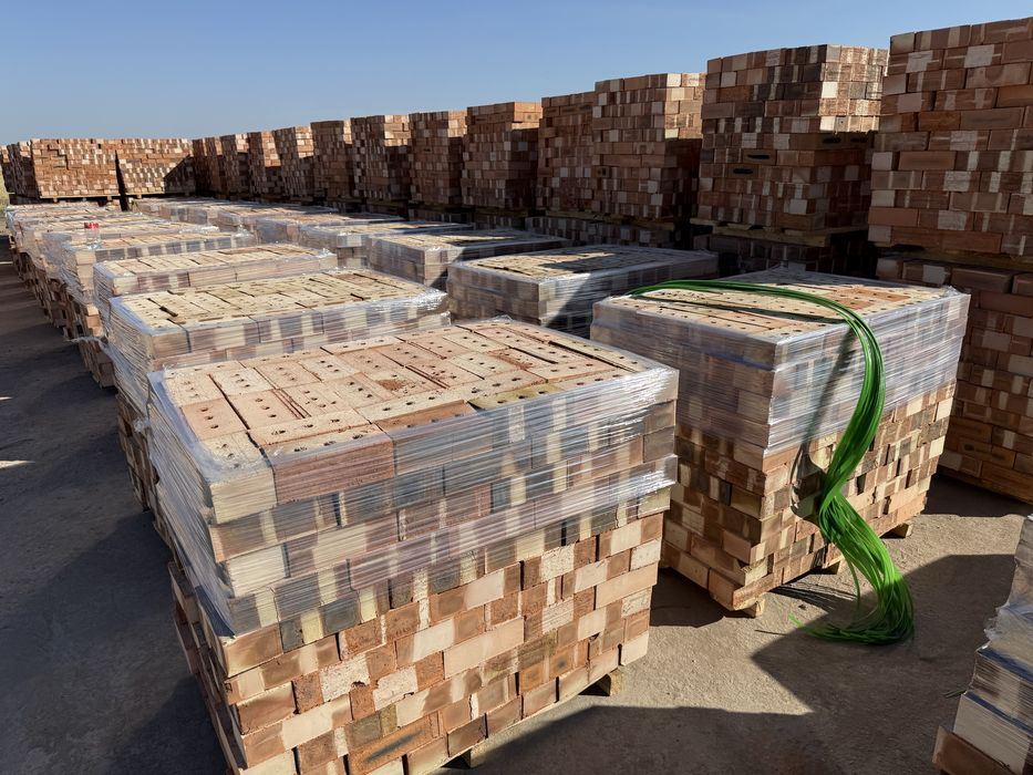 Продам новые кирпичи