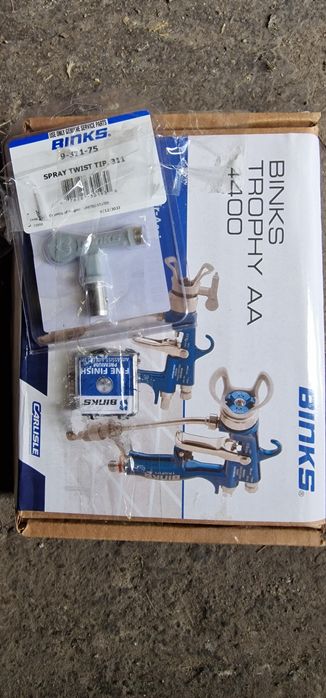 Vând pistol de vopsit binks 4400