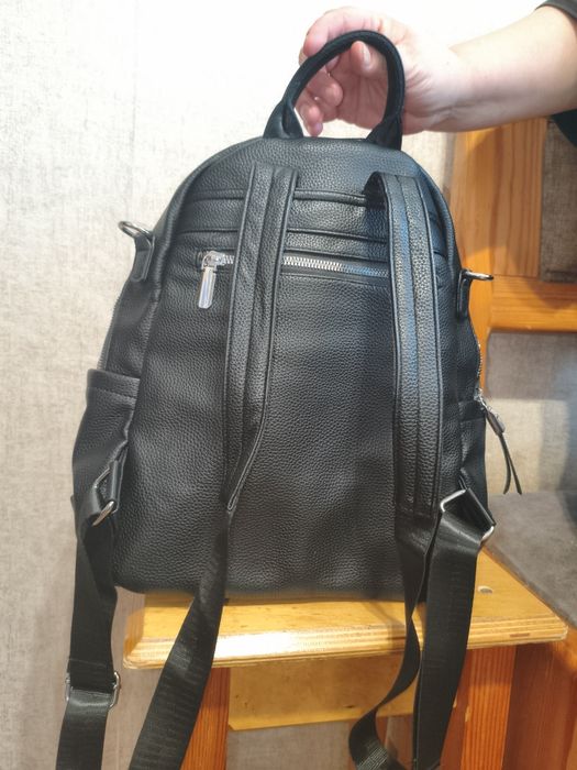 Продам женский рюкзак