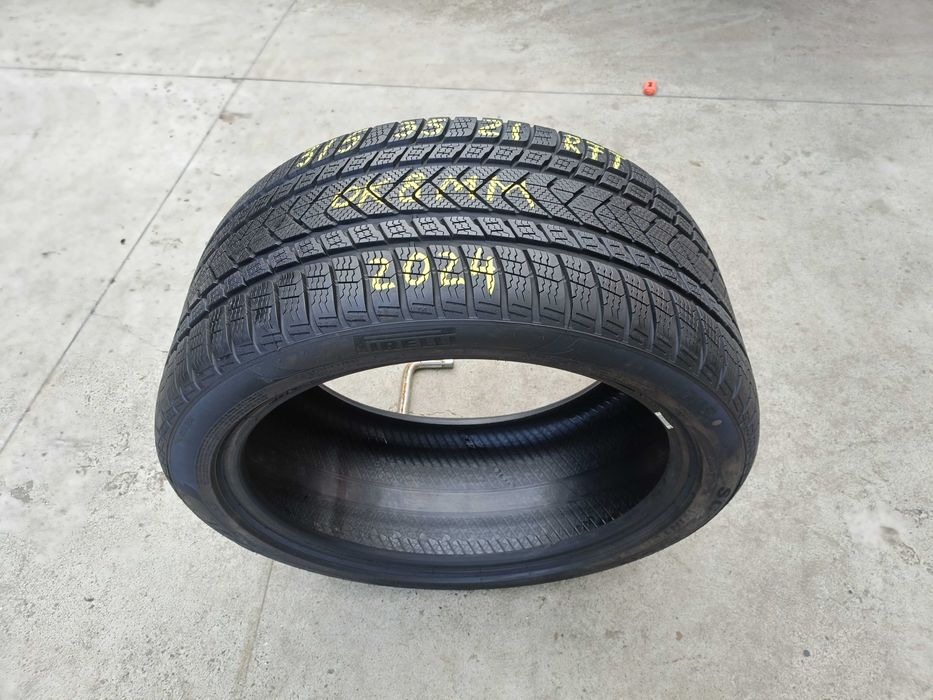 O anvelopa iarna 315 35 21 pirelli scorpion winter run flat 8 mm 2024