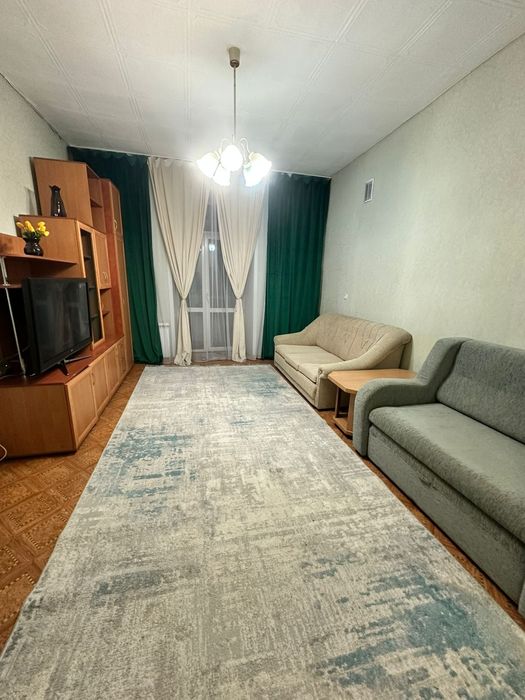 Продам 2 комнатную квартиру пр. Назарбаева 3 парк аллея ДКГ