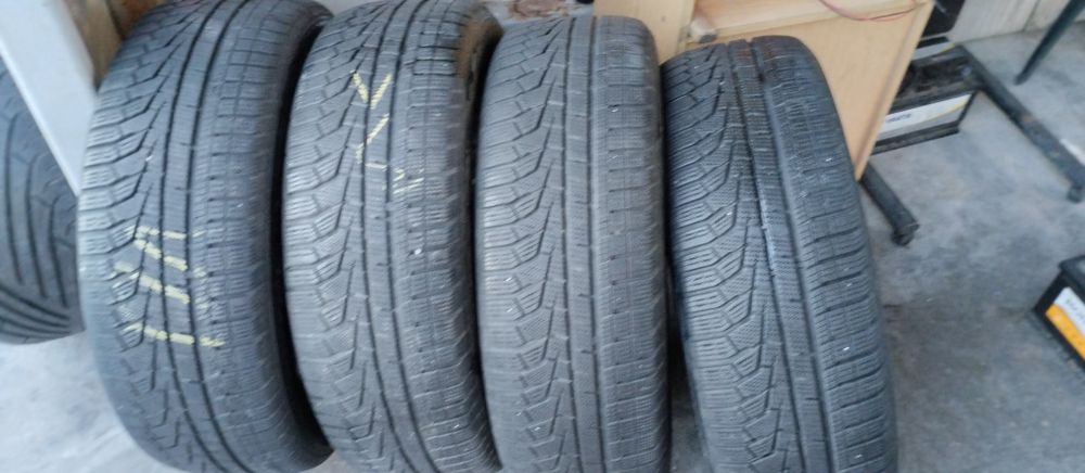 Зимни гуми 235/60R18 Hankook