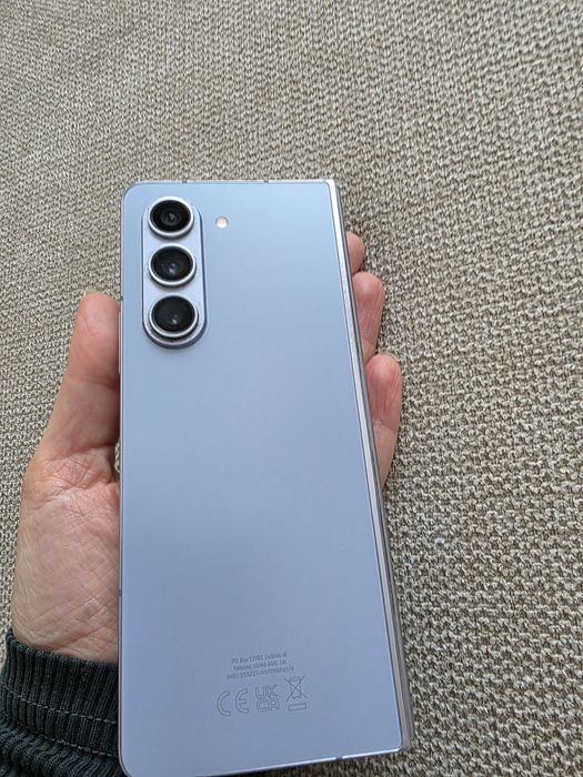 Samsung Galaxy Z Fold5