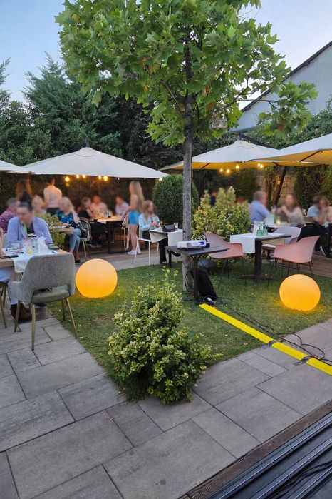 Afacere la cheie: Cofetărie + Restaurant cu grădină pentru evenimente | Moșnița Nouă, Timiș