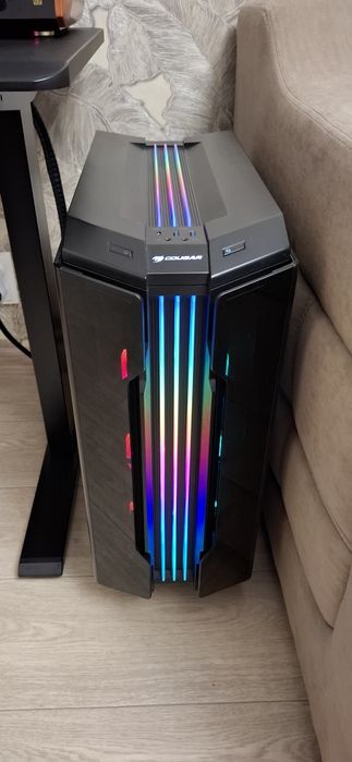 Корпус "Cougar Gemini T"