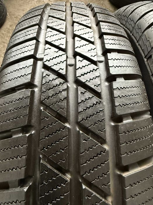 2x Anvelope iarna 205/80 R16C NOI - Continental Cross  Contact Winter