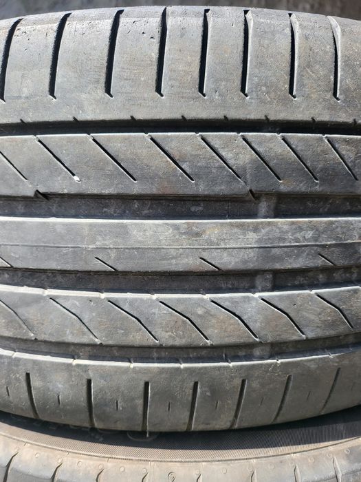 Continental  255/45/19