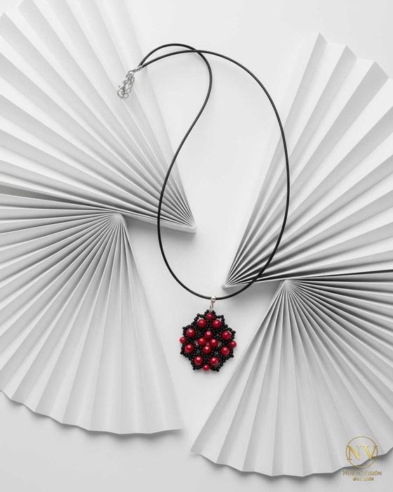 Комплект - колие и гривна