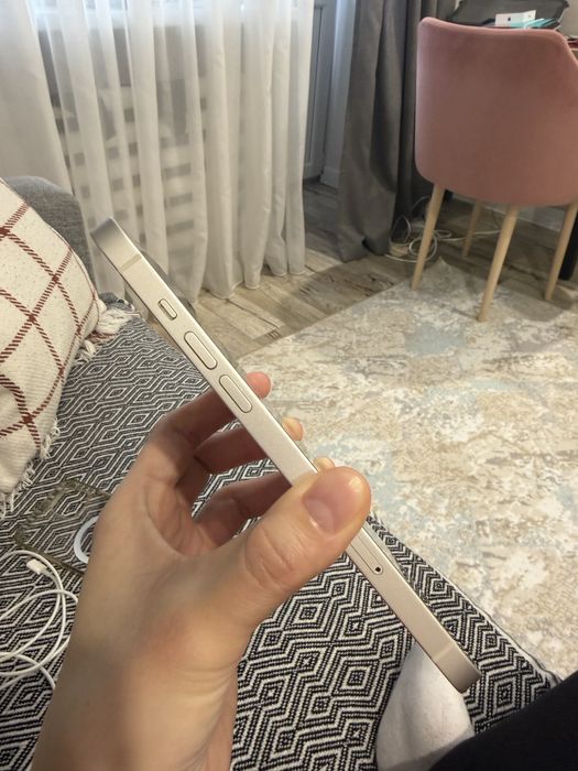 Продам Iphone 14 Plus на 128 гб