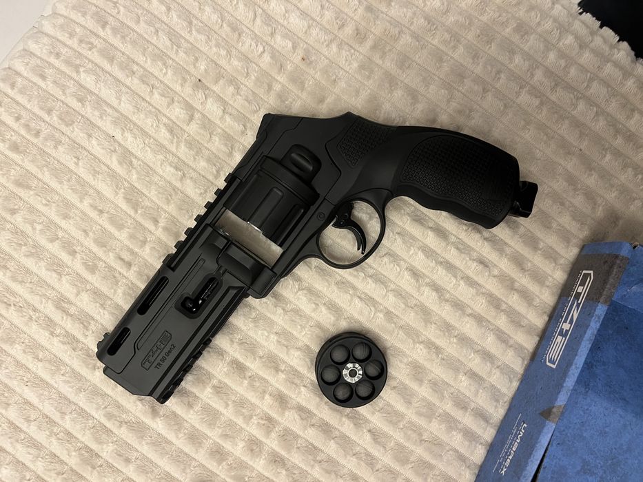 Pistol Revolver TR 50 17Jouli -Foarte Puternic + Cutie Transport Cadou