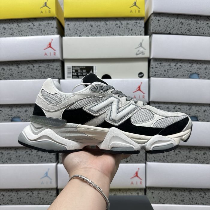 New Balance 9060 Grey Jet Black U9060JBB