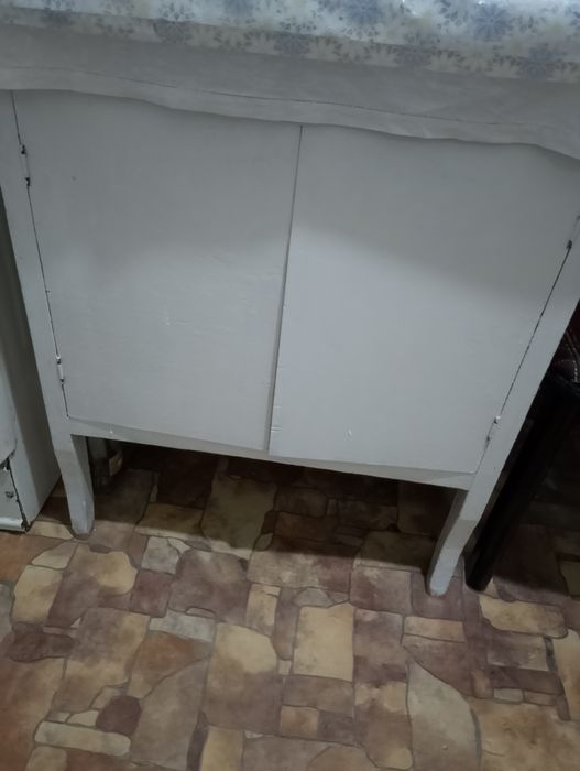 Столик тумба кухонный