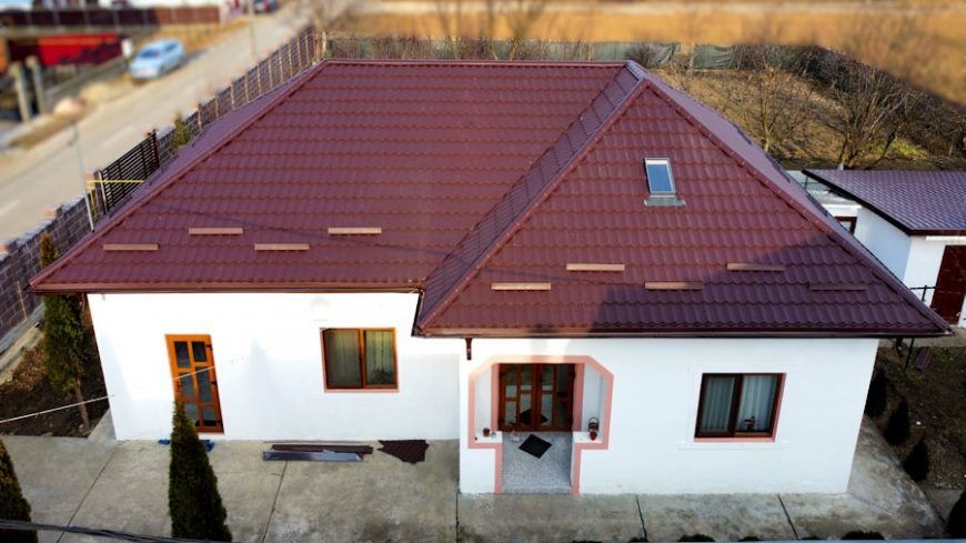 Acoperișuri și  dulgherie