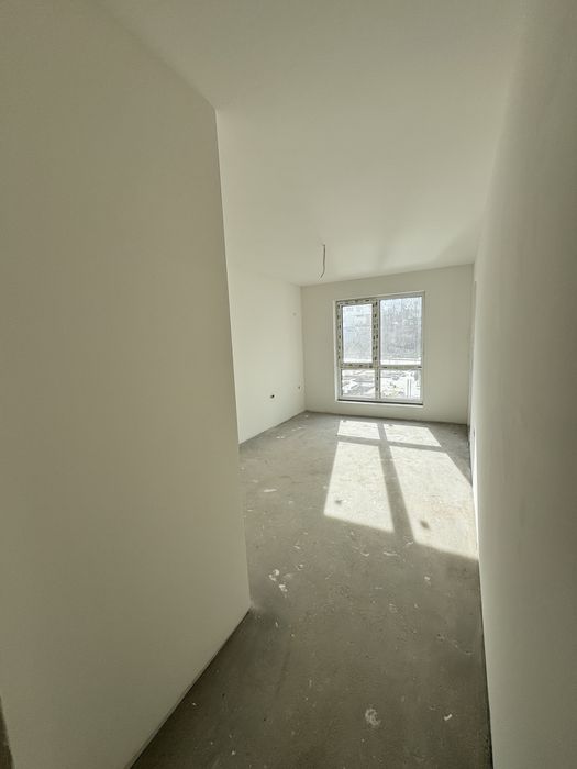 МАЗИЛКИ_Pro ВТ полага машинни мазилки и шпакловки.