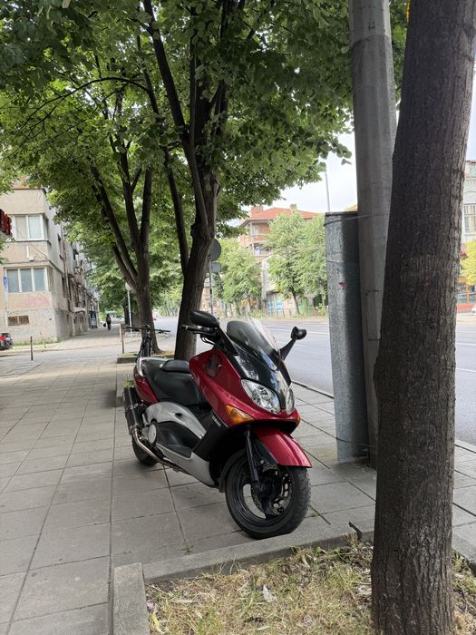 Yamaha T max 500