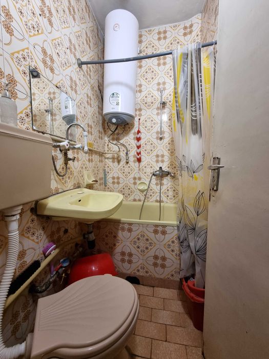 Дава се под наем Двустаен апартамент в Велико Търново, Център - 50 кв.м за 198.9 € - Снимка #7