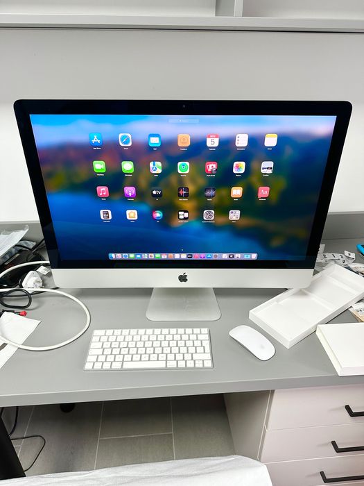 Apple iMac 27" Retina 5K•Ca si Nou•10/10•CTO•i7 Quad•16 Gb Ram•2Tb Ssd