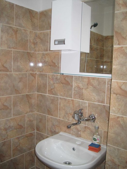 Дава се под наем Едностаен апартамент в Пазарджик, Запад - 40 кв.м за 173.4 € - Снимка #4