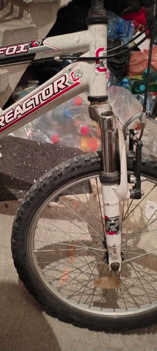 Продавам детско/юношеско колело