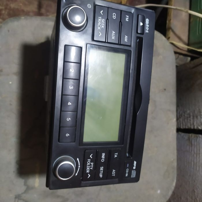 Продам автомагнитолу KIA