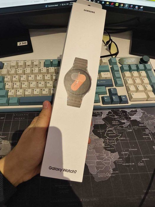Продам Samsung Galaxy Watch 7 40mm в абсолютно новом состоянии фулл