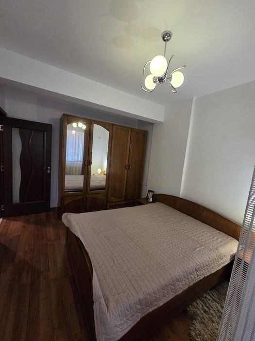 Proprietar, inchiriez apartament 2 camare & 1 loc parcare - zona 13 Septembrie - Petre ispirescu.