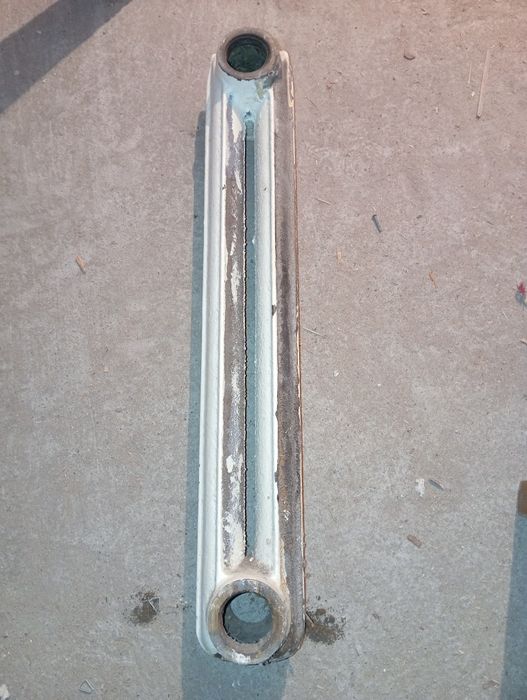 Радиатор чугунный ,одна секция