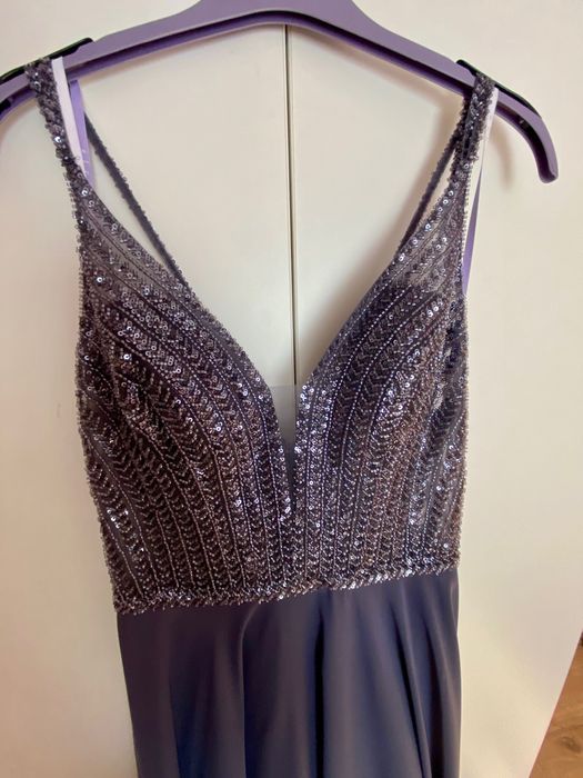 Официална рокля с циркони