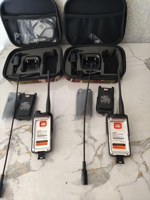 Рации TYT-99 Вкомплекте
