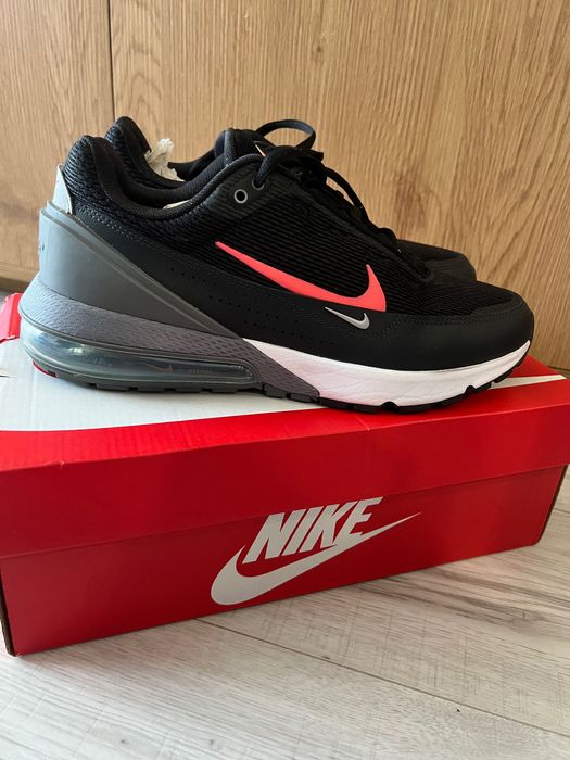 Мъжки маратонки NIKE AIR MAX PULSE