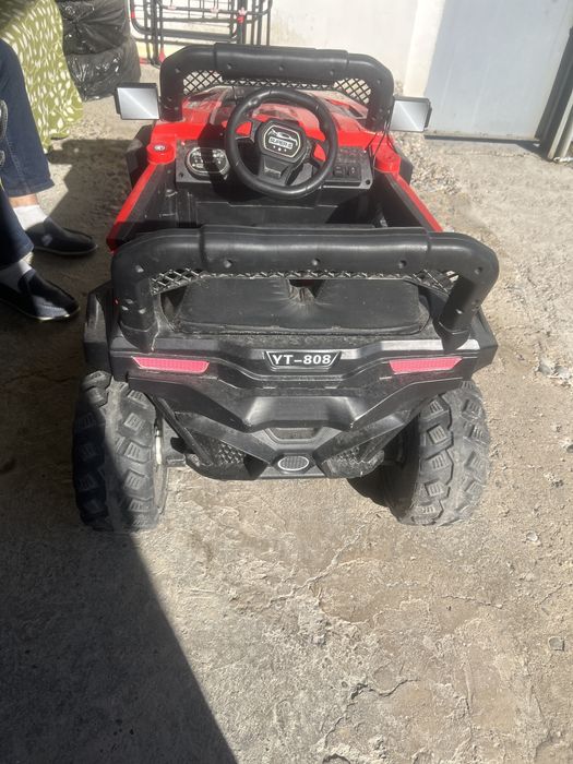 детские электромобили