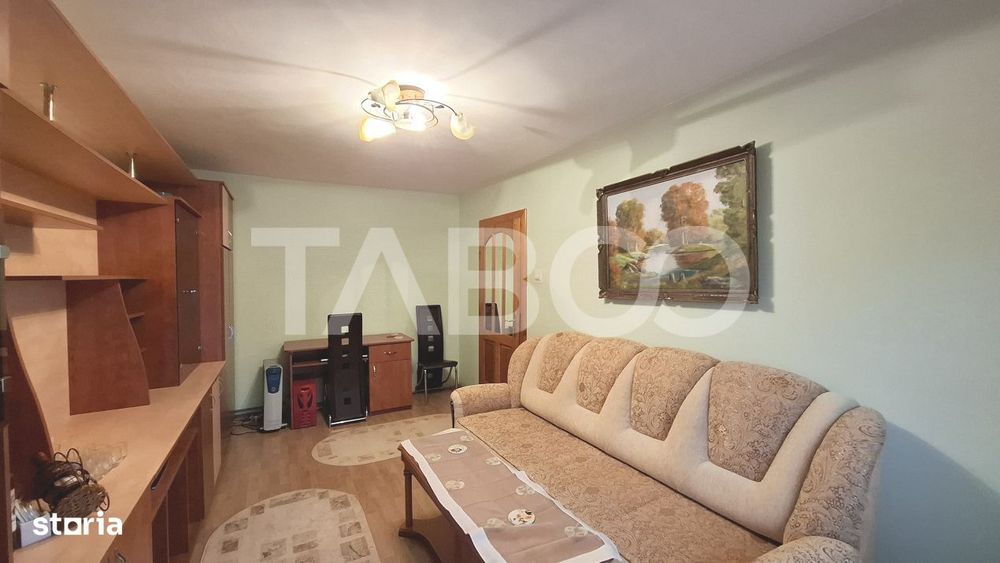 Apartament 3 camere de vanzare decomandat 58 mp zona Valea Aurie Sibiu