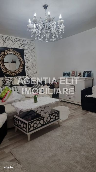 Apartament cu 1 camera, zona Scolii nr 11