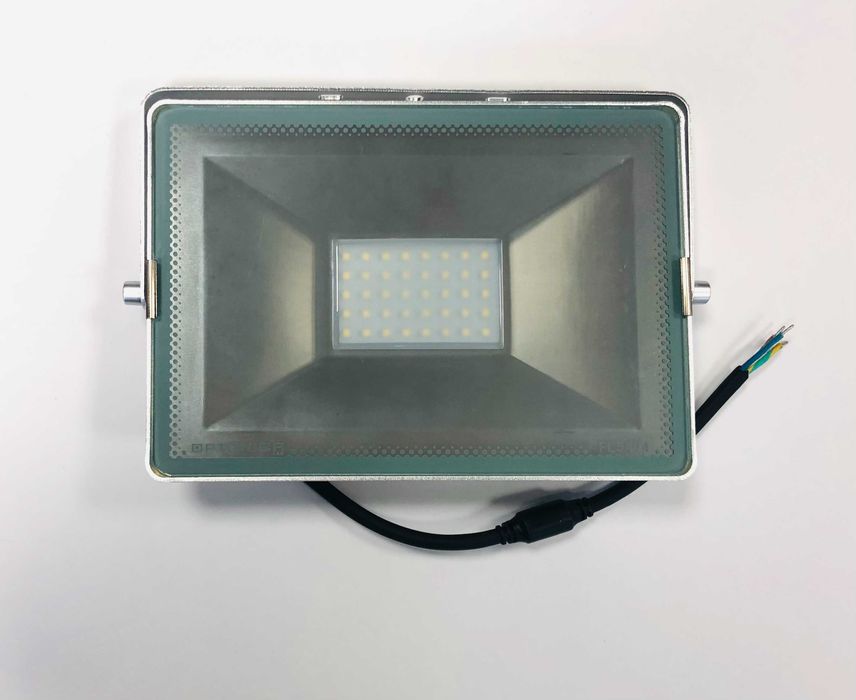 Led прожектор, лампа, външно и вътрешно осветление, 2700lm, 5400k, 30W